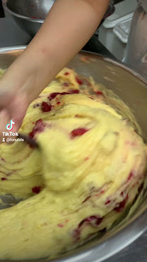 TRUMAN'S BAKERY - formerly fonuts by null