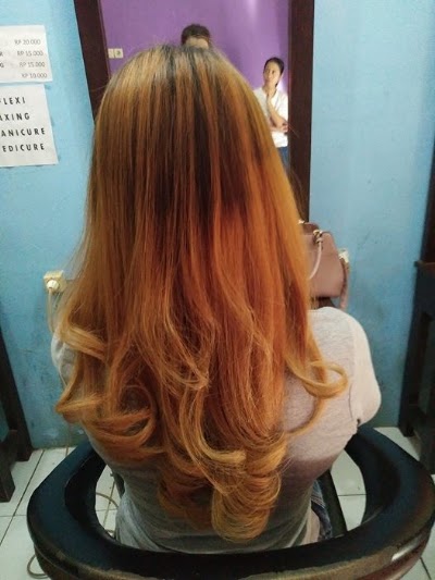 Photos of GHANIS SALON