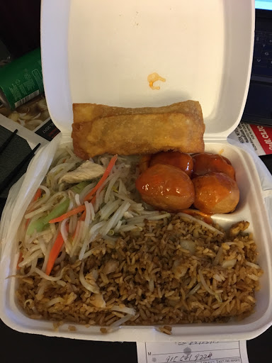 Lee's Take Out & Delivery Service - Thumbnail