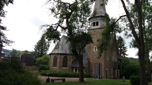 Gemeinde- und Friedhofsbüro