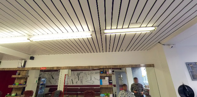 Herren Coiffeur Hairking Öffnungszeiten
