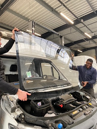 Photo n°14 de Utilicare à Caudan (Atelier de réparation automobile)