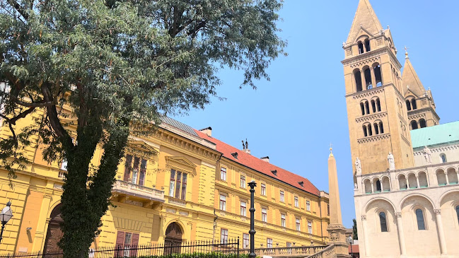 Értékelések erről a helyről: Pécsi Tudományegyetem, Pécs - Egyetem