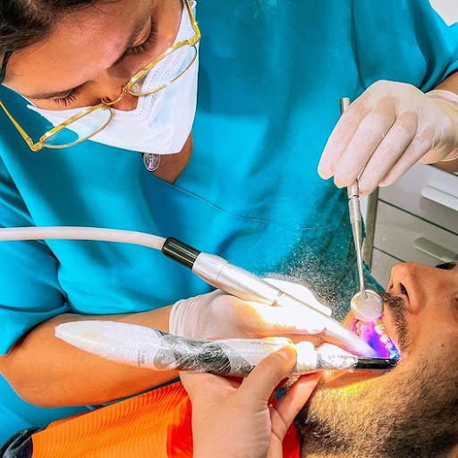 Clínica Dental San Magno | Expertos Estetica Dental | Ortodoncia Invisible