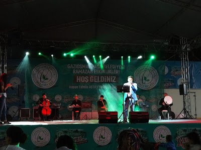 Photos of K&uuml;&ccedil;&uuml;kk&ouml;y Spor Hali Saha Tesisleri