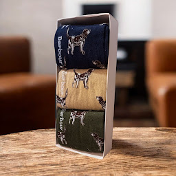 Photo n°72 de Saison 2 à Jonzac (Magasin de chaussures)