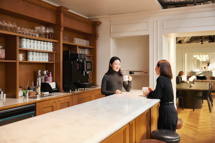 Eat Play Works by null