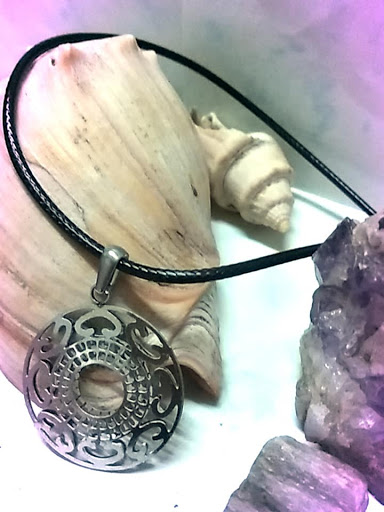 Owi Joyas - Thumbnail