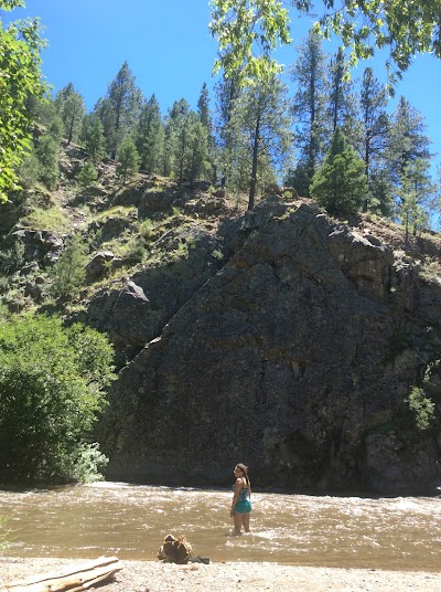 Santa Fe National Forest Field Tract Campground