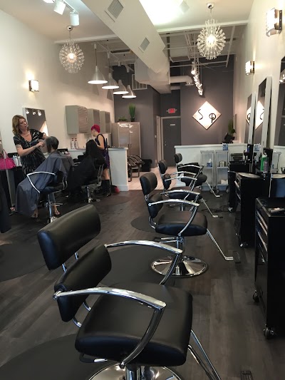 Photos of Salon Pizzo