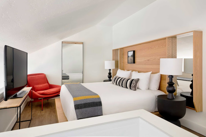 Gravity Haus Teton Village by null