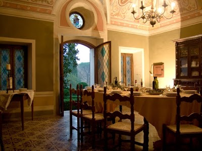 Fattoria Palazzo di Piero - accommodations, natural wines & organic products