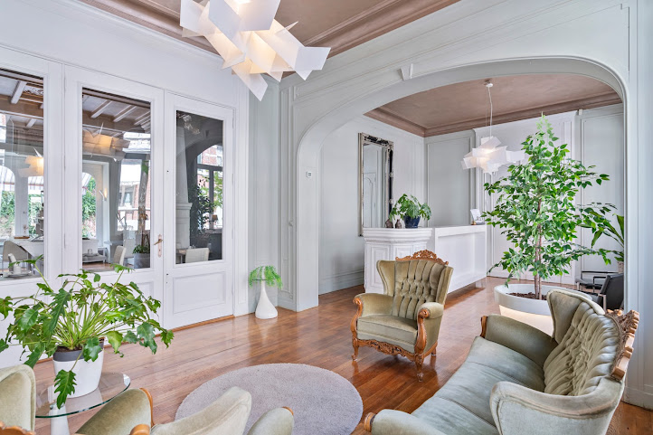 Hotel Belle-Vie by null