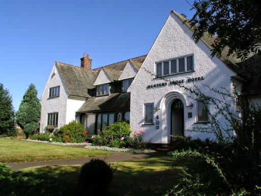Hunters Lodge Hotel - Thumbnail