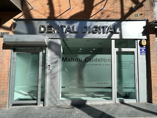 Clínica Dental Digital Mahou Calderón. Dra.Manuela Acosta y Dra.Susana de la Vega