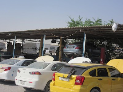 Photos of Al Ramlah Garage