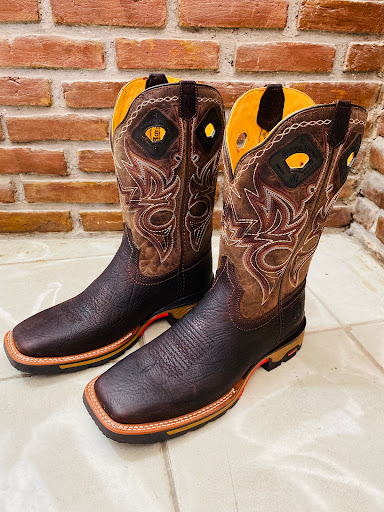 Nokota Horse Boots Gallery - Mexico