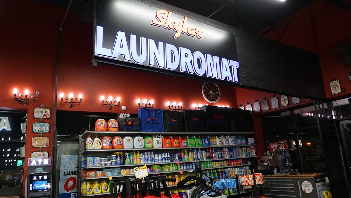 Skylar Laundromat (Madison Heights) storefront and entrance in Warren