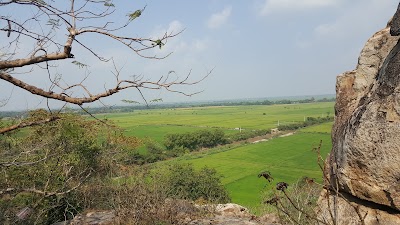 Photos of Phnom Dar Temple