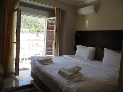 Photos of Kyknos De Luxe Suites Hotel