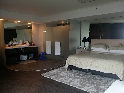Photos of 7PILAR Group