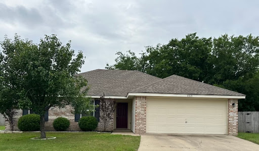 Texas Legends Roofing - Thumbnail