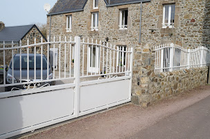 Photo n°4 de Lecluze François à Blainville-sur-Mer (Menuisier)