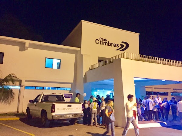 Club Cumbres, esq. 10, Calle 5, Residencial Montecristo, 97133 Mérida,  Yuc., México