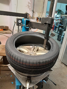REIFEN Ebner Fleckendorf 3, 4052 Ansfelden, Österreich