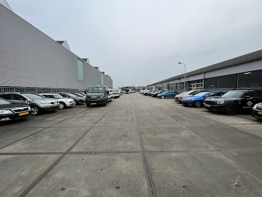 Richèl BV Schadeautos groothandel