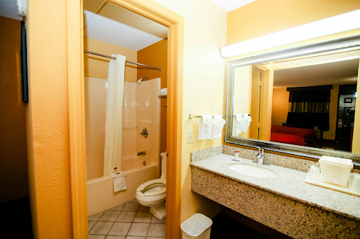 Executive Inn of Scottsville - Thumbnail