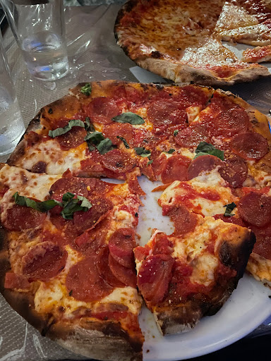 Gigi's Restaurant - Thumbnail