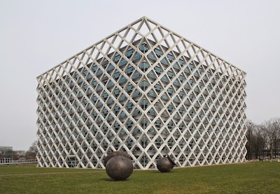 Atlas Wisdom and Wonder Pavilion - Wageningen campus