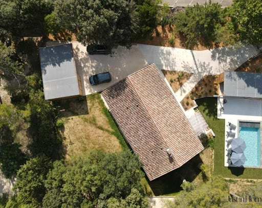 Photo de Villa tout équipée - Piscine & pool house - CLIM à Montaren (30700)