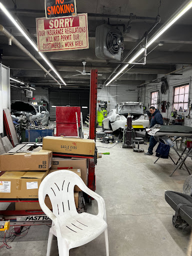 Ruben & John Auto Body Repair
