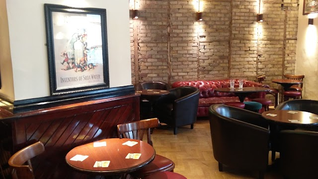 The Leeson Lounge