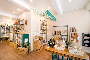 Photo n°18 de Bonne Maison : épicerie fine, bar-terrasse, caviste, idées cadeaux à Charolles (Caviste)