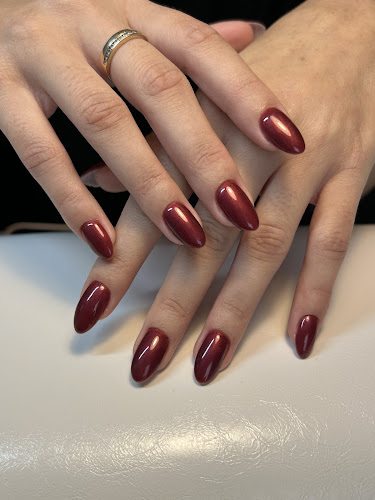 https://paulinelacaze.com/