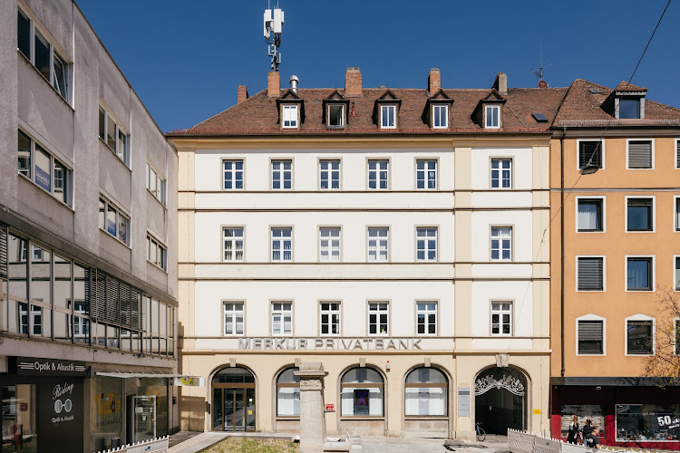 MERKUR PRIVATBANK