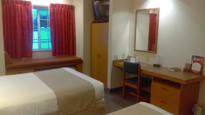 Photos of Monroe Heights Hotel
