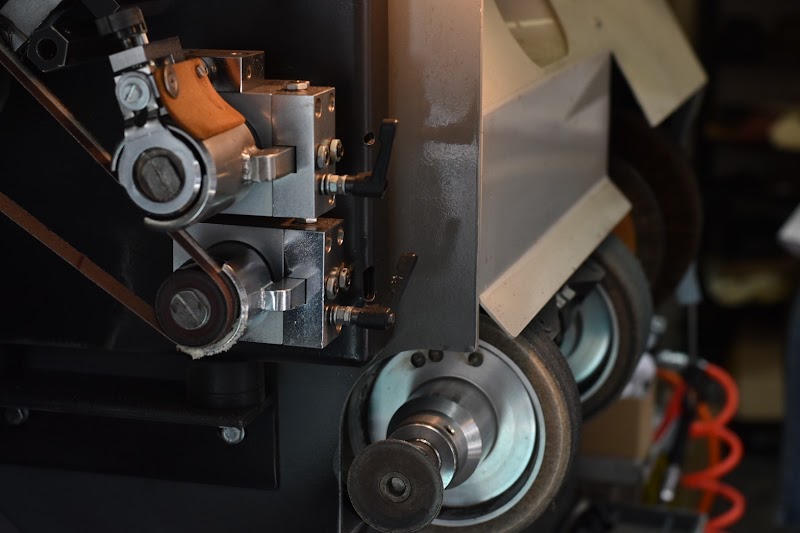 「革と手 」御徒町店 *カンペール純正ソール取扱店*