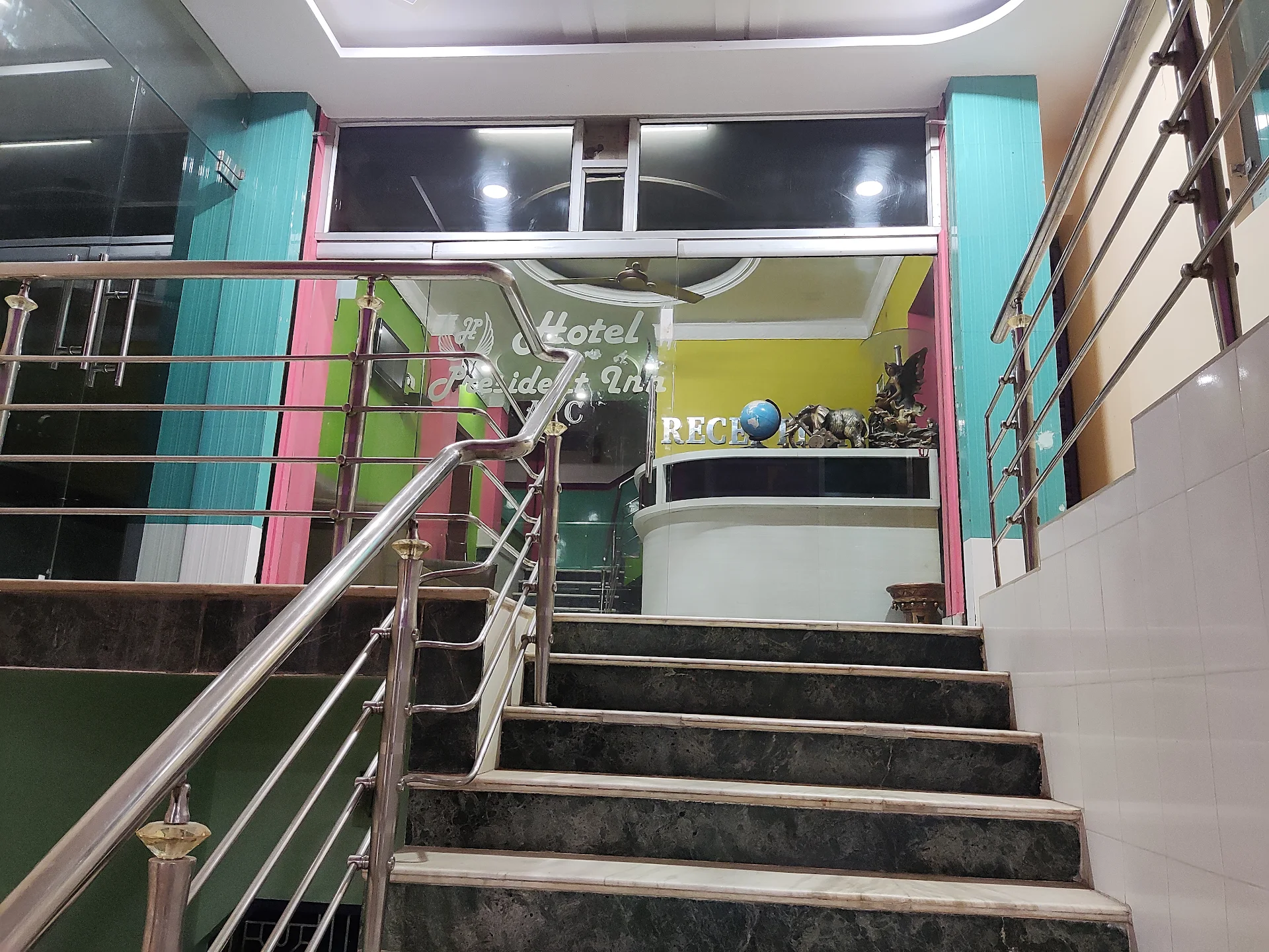 Hotel President inn