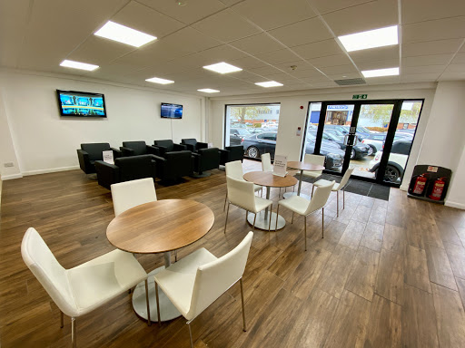Berry Chiswick BMW & MINI Service Centre - Thumbnail