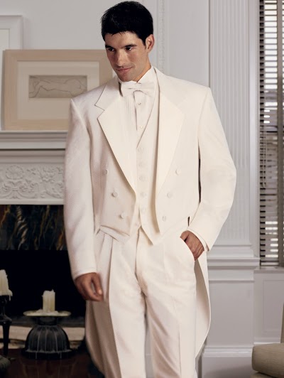 Savvi Formalwear