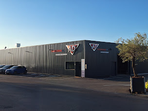 Photo n°9 de AD Carrosserie GJ à Brochon (Atelier de carrosserie automobile)