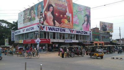 Photos of Munshi Monirul Haque Market