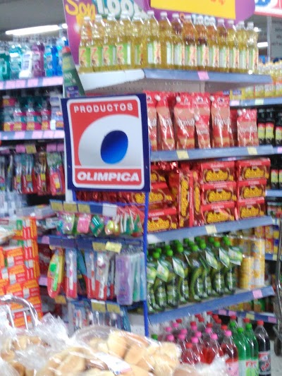 Photos of MetroRecreo Mall