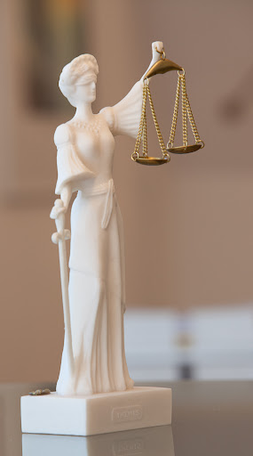 Rechtsanwältin Martina Zeller-Niggl Gallery - Germany