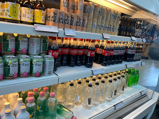 itsu - Stanstead - Visual