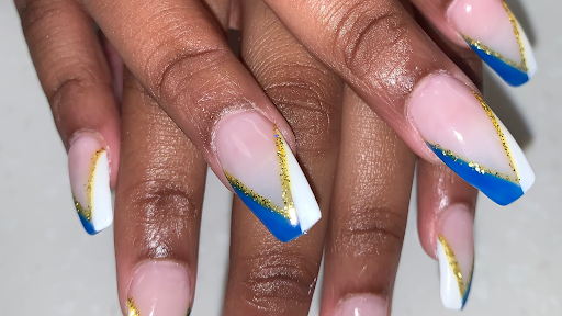Nail Art Four Logo